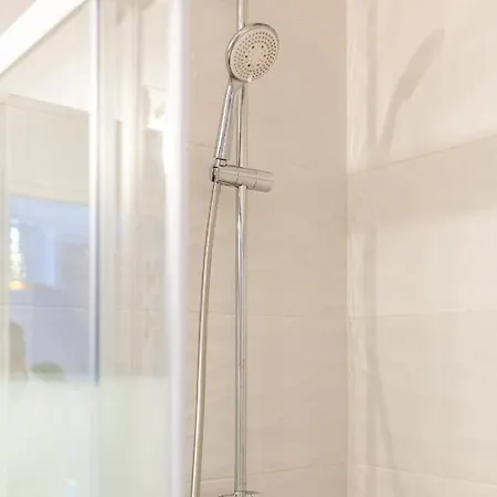 Loc Trotteur Le Pivoine Grand Confort, Gare Sncf De 公寓 *