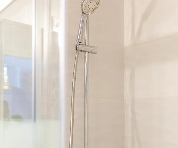 Loc Trotteur Le Pivoine Grand Confort, Gare Sncf De Appartement *